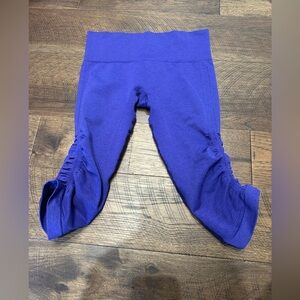 Lululemon In The Flow Q5 Cropped Leggings Compression Rouched Purple Size 6
